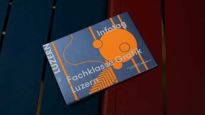 equipe visuelle luzern fmz schule emmenbruecke agentur grafik design fgl fachklasse grafik luzern fmz schule infotag faltplakat flyer 004