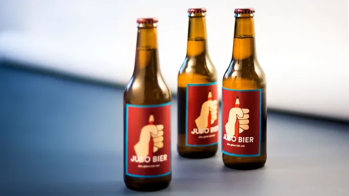 juso wahl kampange werbung flasche etikette 10