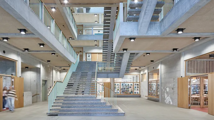 Equipe visuelle luzern emmenbruecke agentur grafik design signaletik kantonsschule ausserschwyz pfaeffikon sz hochbauamt kanton schwyz 003