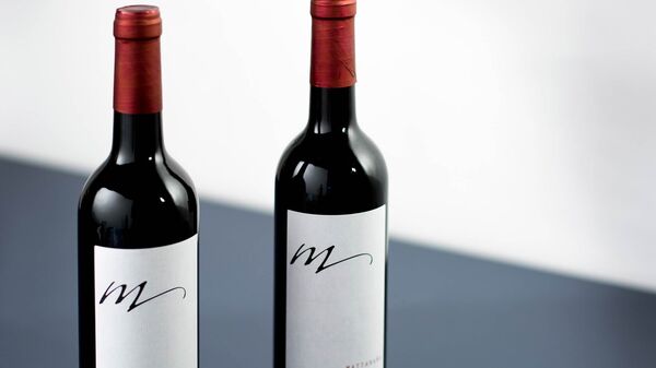 Equipe visuelle luzern emmenbruecke agentur grafik design mattarana wein olivenoel etikette gestaltung produktdesign 19