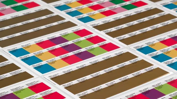 Equipe visuelle luzern emmenbruecke agentur grafik design schweizer kinder jugend buchpreis corporate design sticker