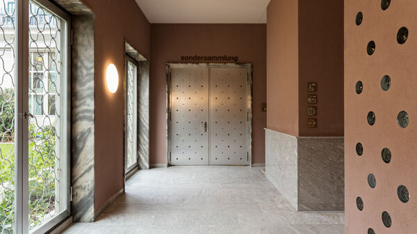 Equipe visuelle luzern emmenbruecke agentur grafik signaletik zhb zentral und hochschul bibliothek luzern 2016 0