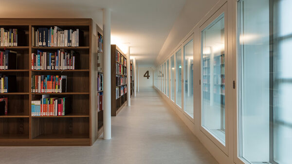 Equipe visuelle luzern emmenbruecke agentur grafik signaletik zhb zentral und hochschul bibliothek luzern 2019