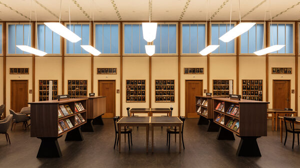 Equipe visuelle luzern emmenbruecke agentur grafik signaletik zhb zentral und hochschul bibliothek luzern 2023