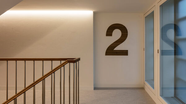 Equipe visuelle luzern emmenbruecke agentur grafik signaletik zhb zentral und hochschul bibliothek luzern 2026