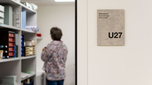 Equipe visuelle luzern emmenbruecke agentur grafik signaletik zhb zentral und hochschul bibliothek luzern 2030